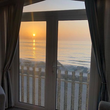 Caravan Hire Golden Sands Sea Front Kinmel Bay Ngoại thất bức ảnh