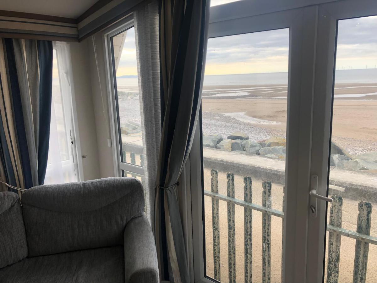 Caravan Hire Golden Sands Sea Front Kinmel Bay Ngoại thất bức ảnh