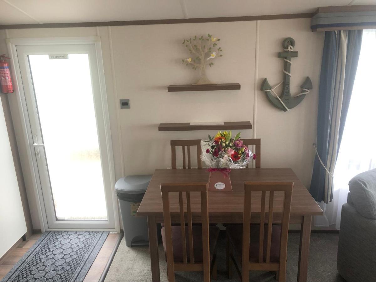 Caravan Hire Golden Sands Sea Front Kinmel Bay Ngoại thất bức ảnh